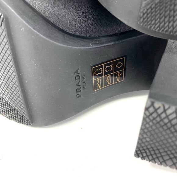 PRADA CHUNKY HEELS BLACK LAMBSKIN LEATHER CHELSEA BOOTS BOOTIE SZ 6.5 - Picture 13 of 14